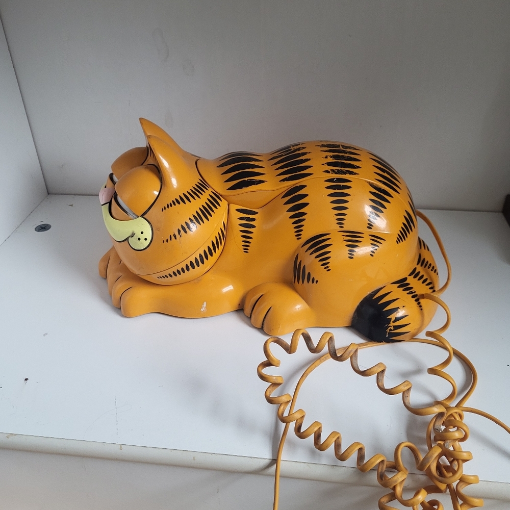 Vintage Cat Telephone - Orange